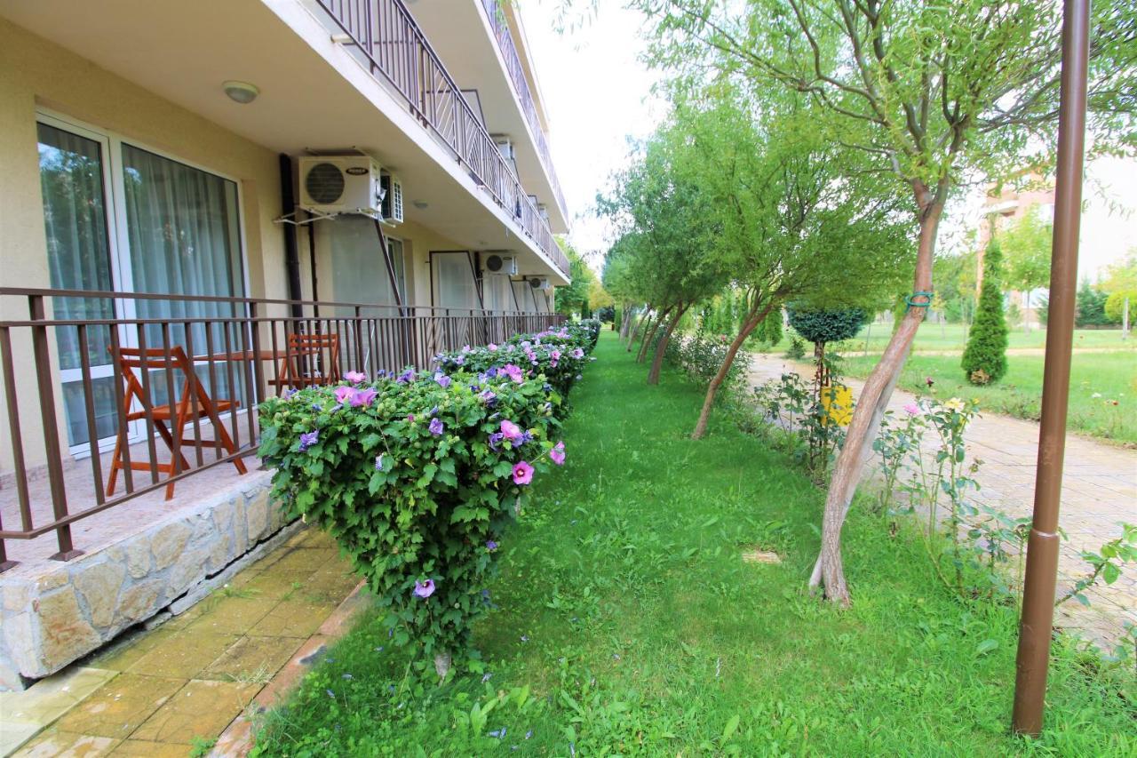 Holiday-Orchid Menada Apartments Sluneční pobřeží Exteriér fotografie